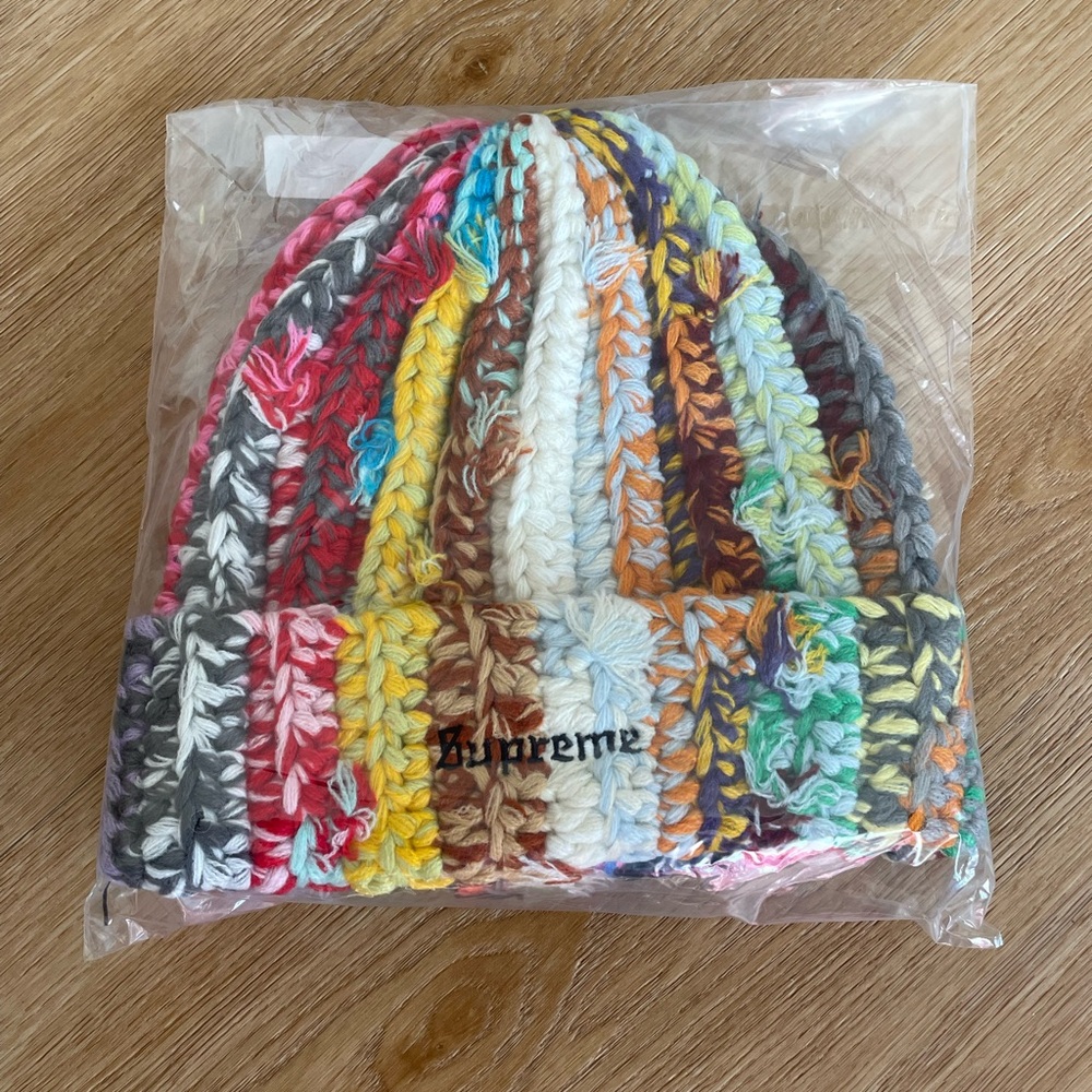 Supreme hand tie beanie multicolored